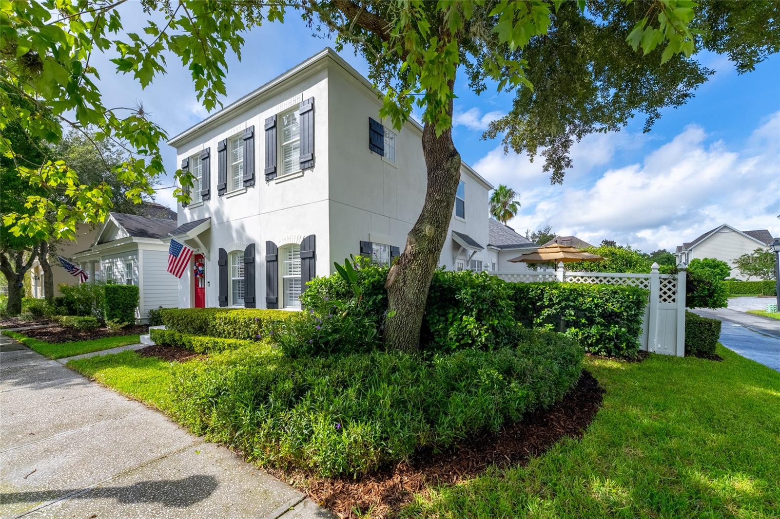 1000 FALLING LEAF STREET