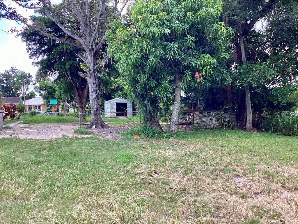 Photo of 2804 61st Street E, Palmetto, FL 34221 (MLS # A4704299)