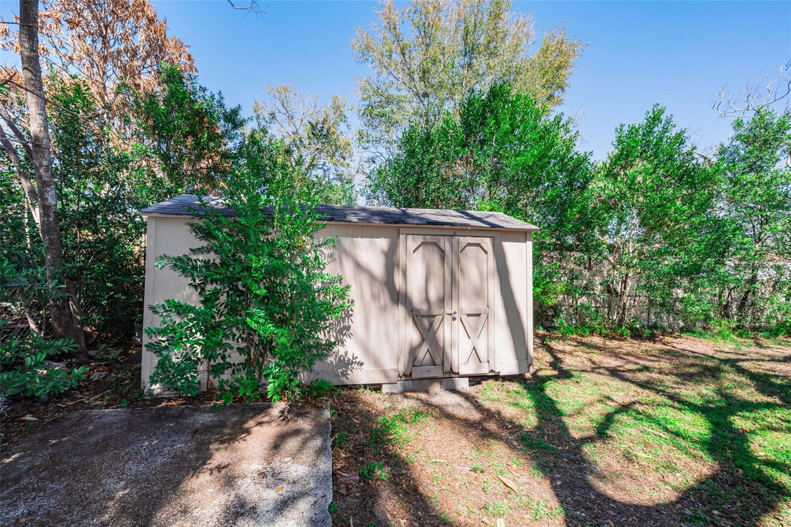 TEMPLE TERRACE HEIGHTS - Residential