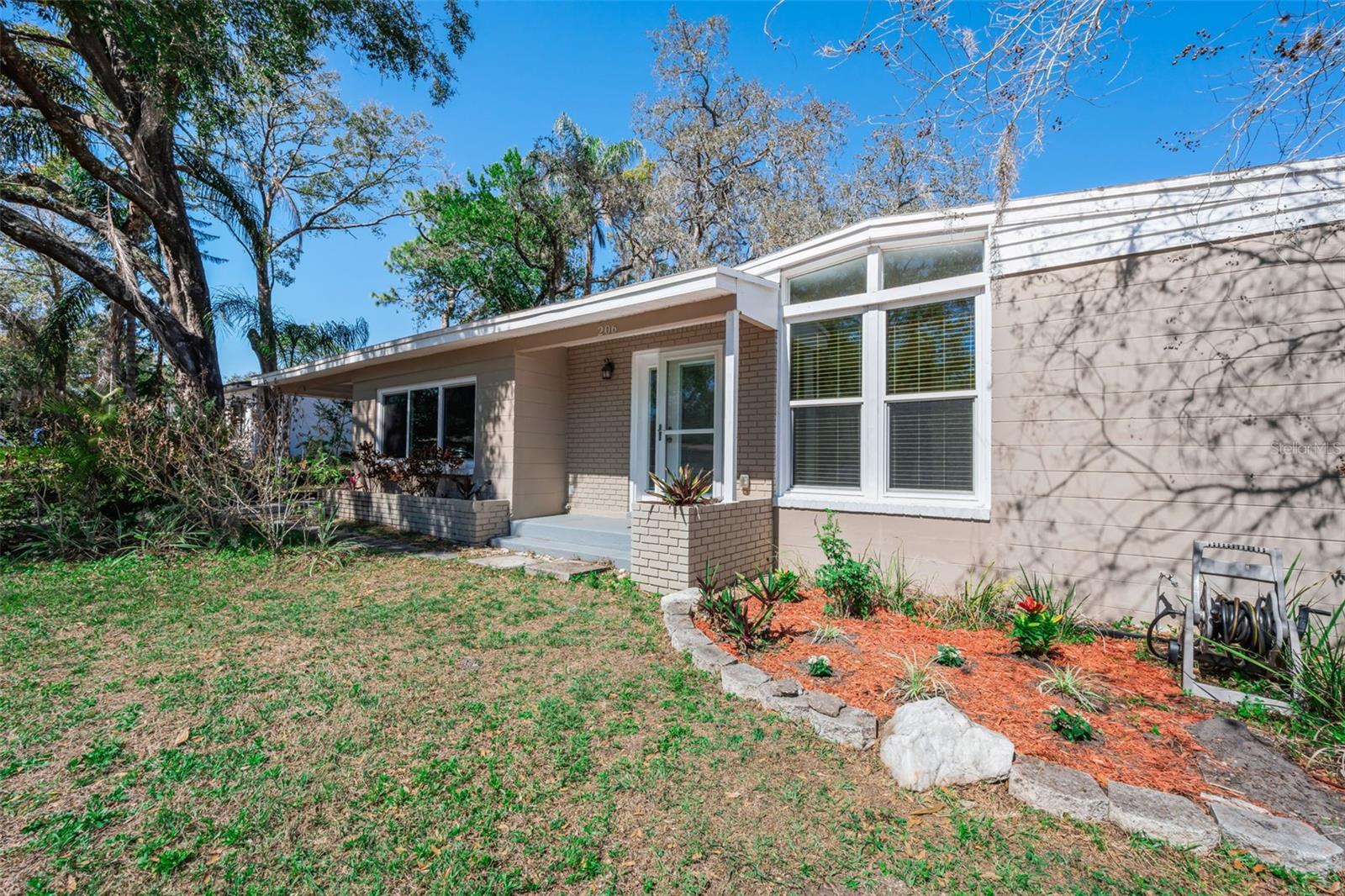 TEMPLE TERRACE HEIGHTS - Residential