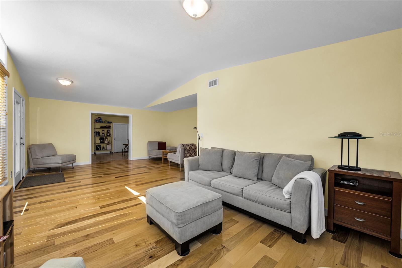 TEMPLE TERRACE HEIGHTS - Residential