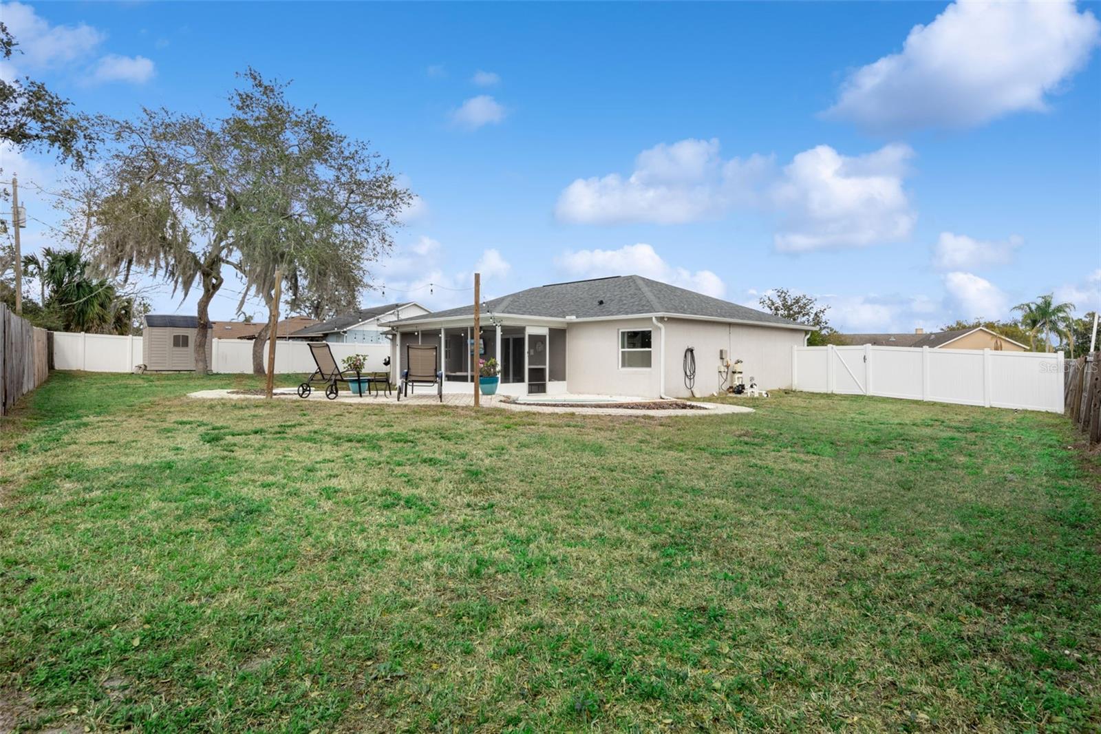 DELTONA LAKES UN 40 - Residential