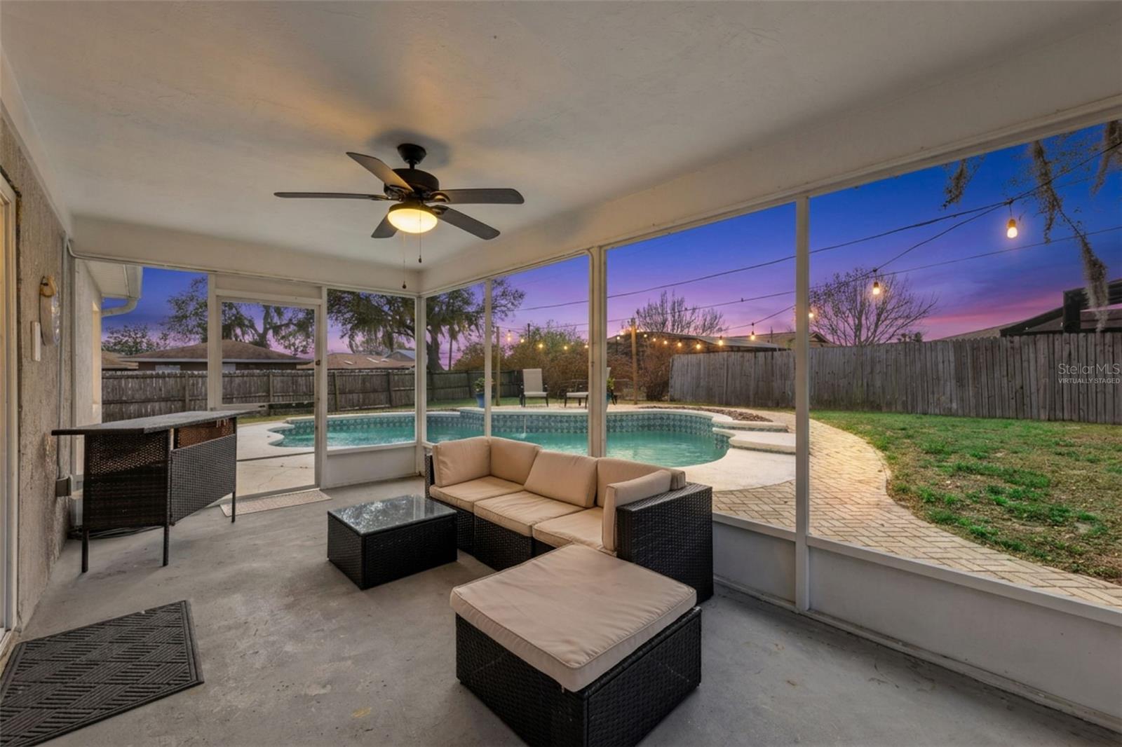 DELTONA LAKES UN 40 - Residential