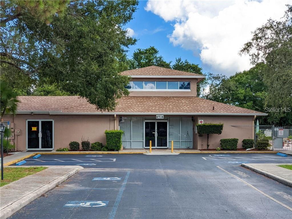 SUNNYBROOK CONDO 02 - Residential Lease