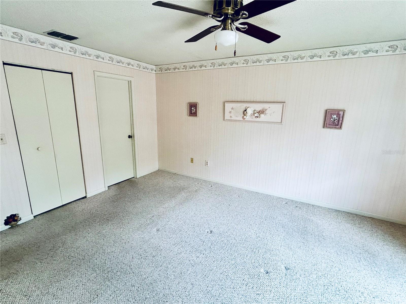 SUNNYBROOK CONDO 02 - Residential Lease