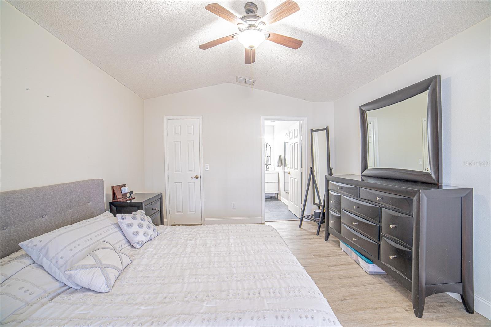 WINDHORST VILLAGE - Residential