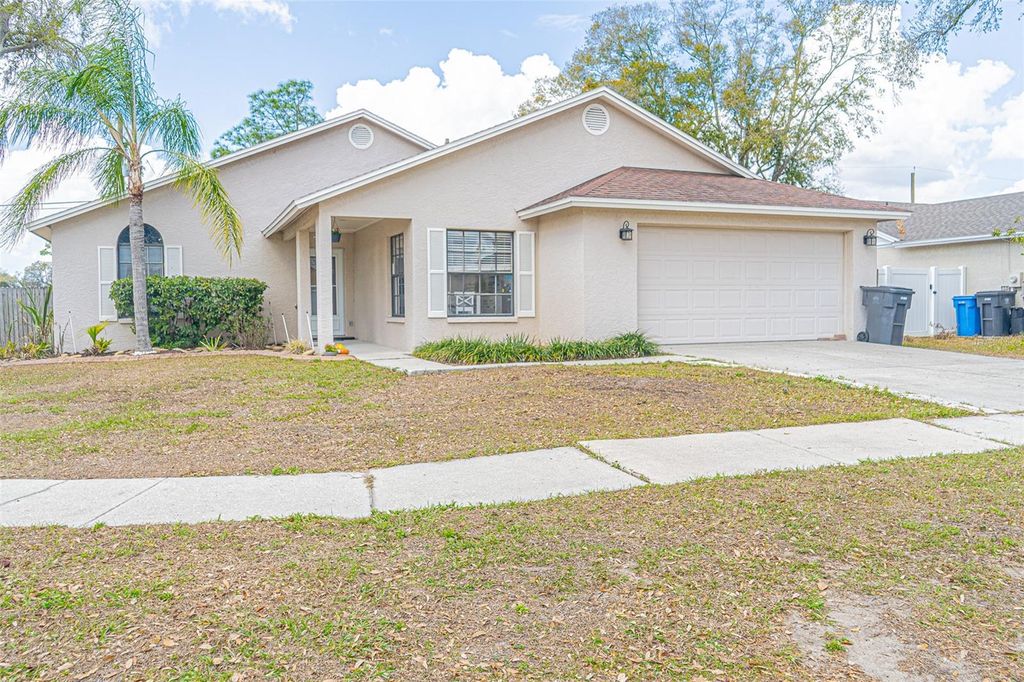 Photo of 1106 Windhorst Ridge Drive, Brandon, FL 33510 (MLS # TB8483590)