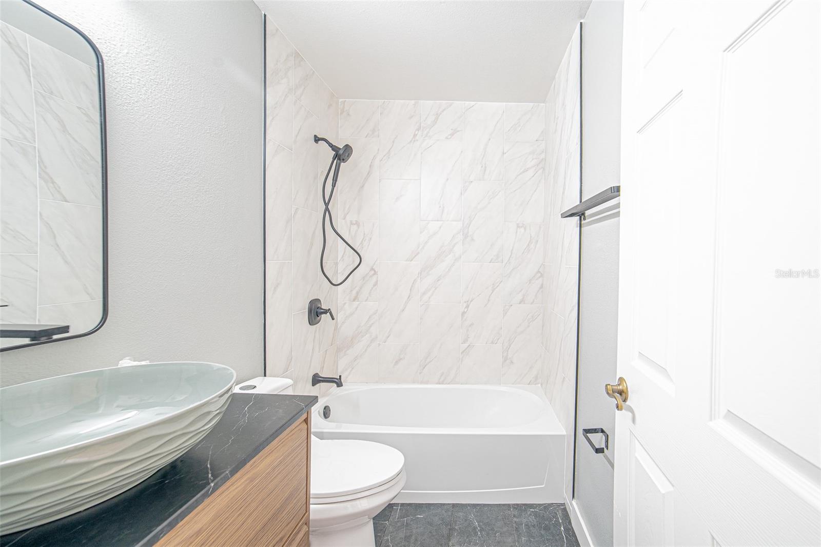 WINDHORST VILLAGE - Residential