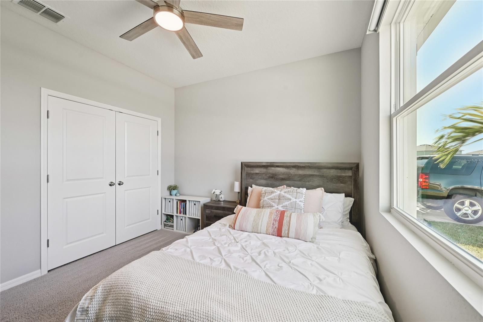 BELLA LAGO - Residential