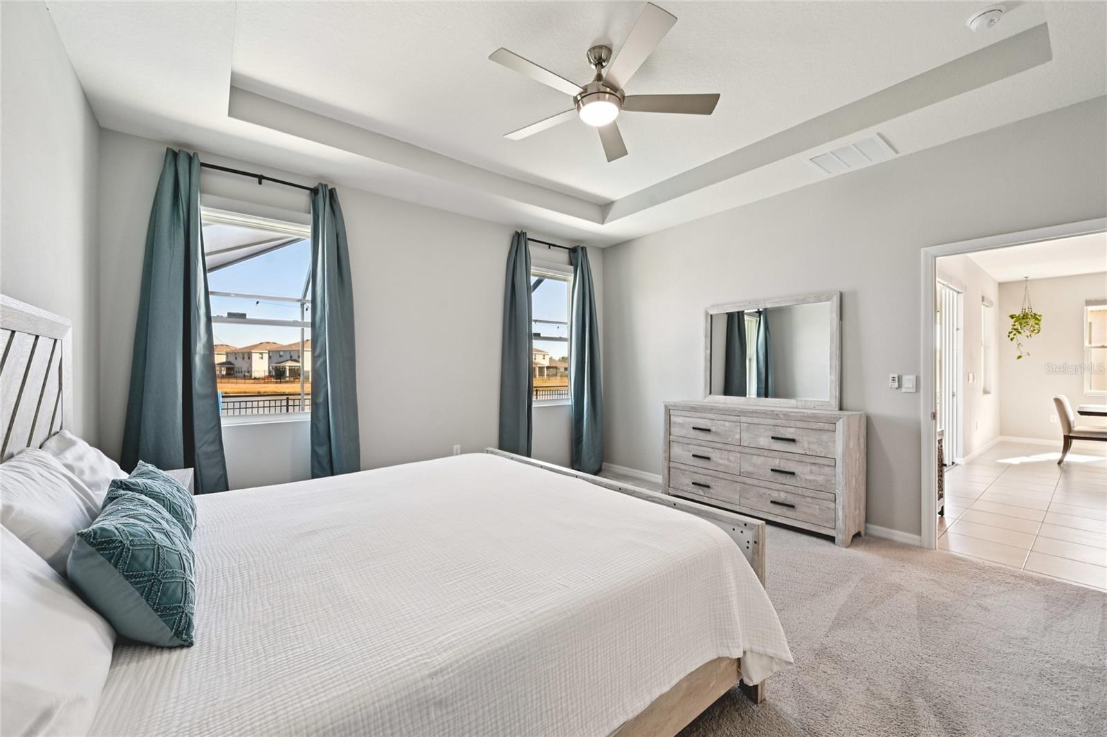 BELLA LAGO - Residential