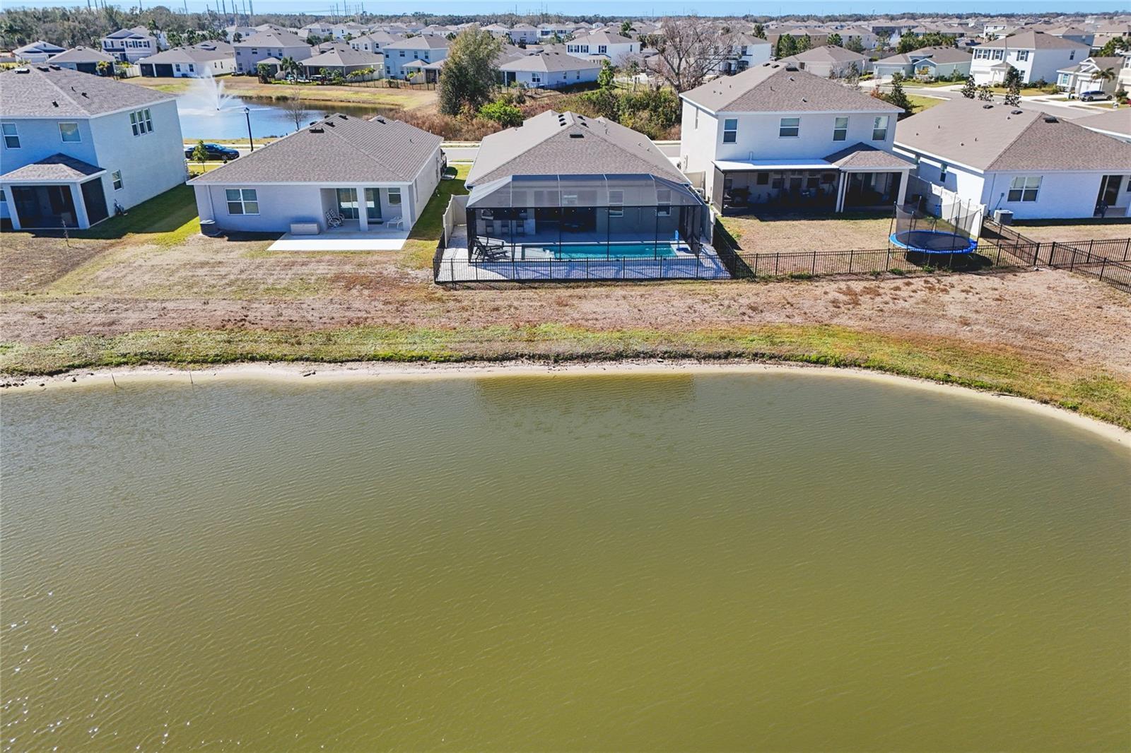 BELLA LAGO - Residential