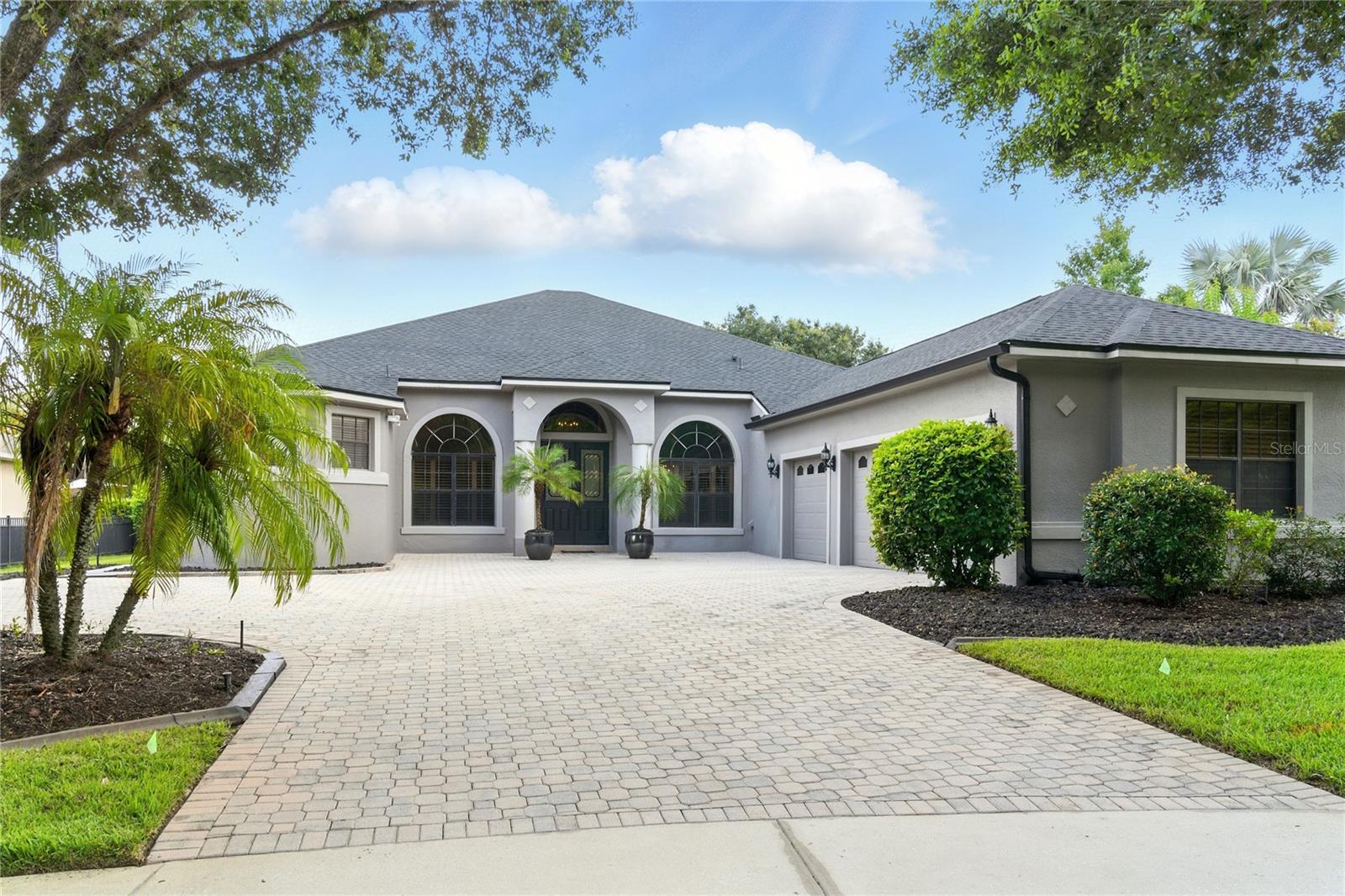 2308 BUR OAK COURT