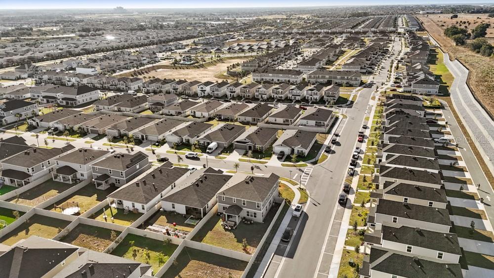 WESTSIDE BELLAVIVA - Residential