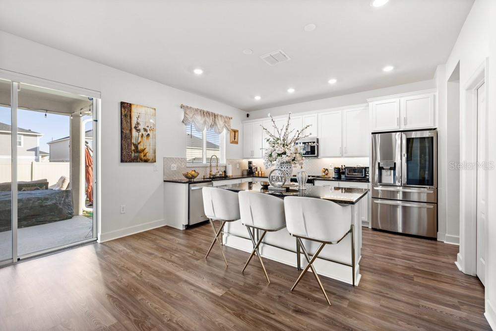 WESTSIDE BELLAVIVA - Residential