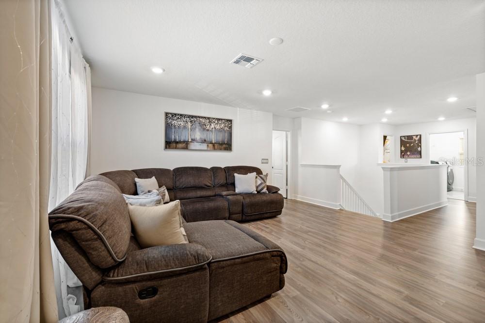 WESTSIDE BELLAVIVA - Residential