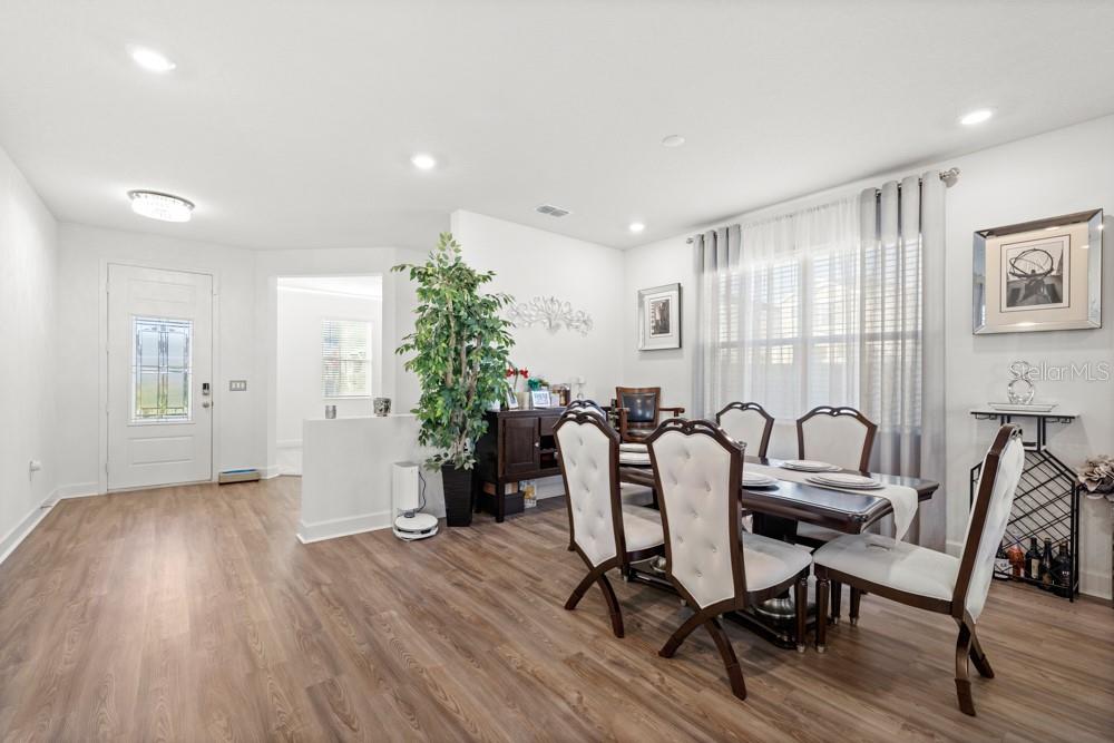 WESTSIDE BELLAVIVA - Residential