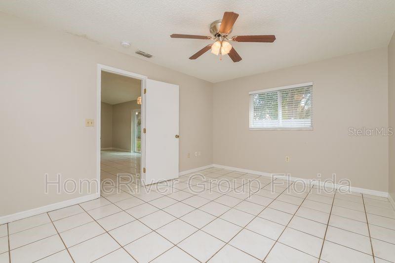 WEEKI WACHEE WOODLANDS - Residential Lease