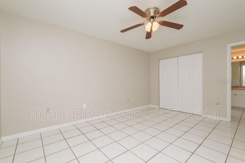 WEEKI WACHEE WOODLANDS - Residential Lease