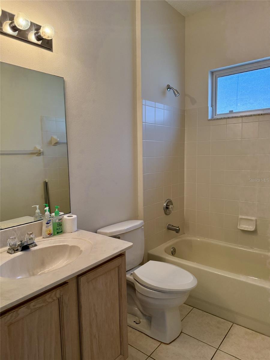 CROSS CREEK PRCL K PH 1D - Residential Lease