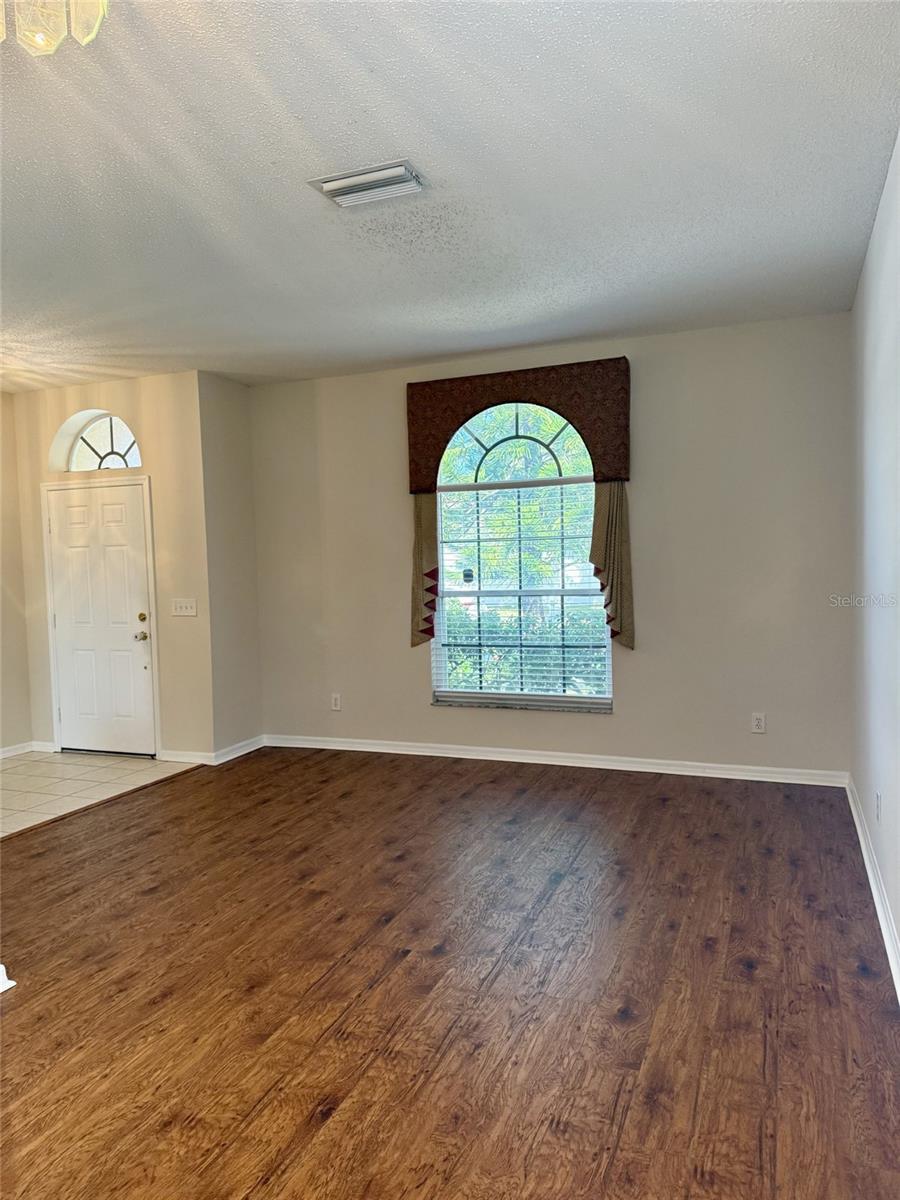 CROSS CREEK PRCL K PH 1D - Residential Lease