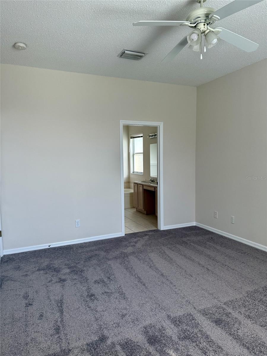 CROSS CREEK PRCL K PH 1D - Residential Lease
