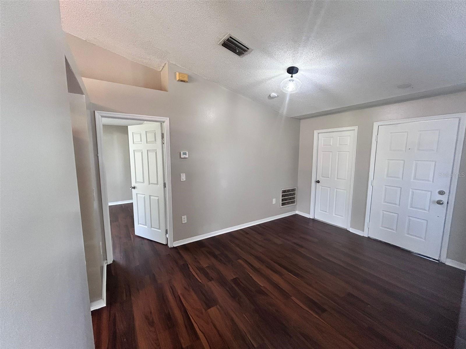 3175 VICTORIA DRIVE