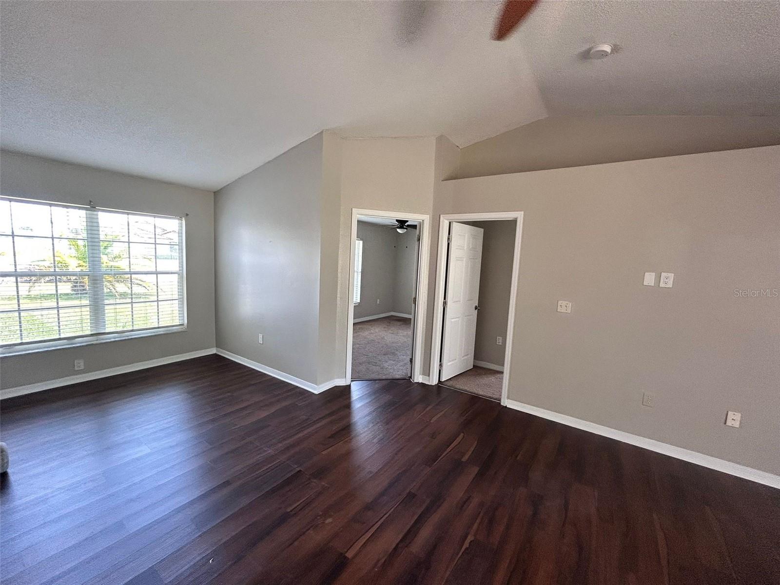 3175 VICTORIA DRIVE