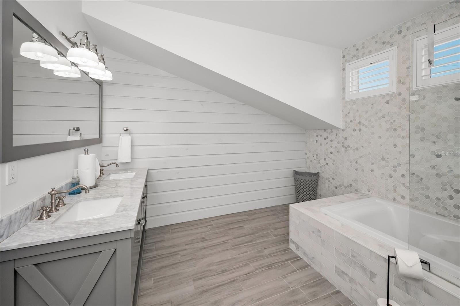 BELLE VISTA BEACH 1ST ADD - Residential