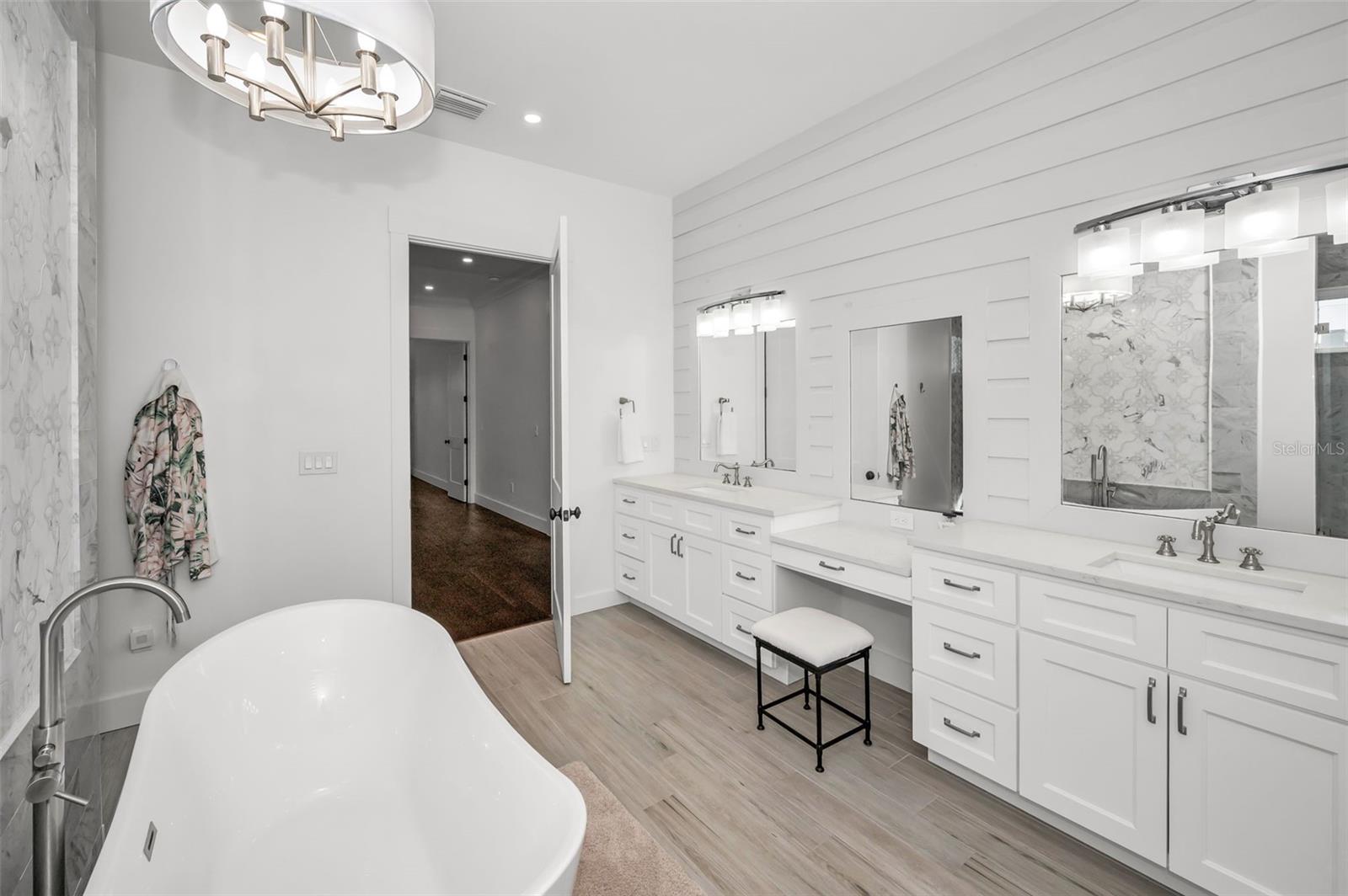 BELLE VISTA BEACH 1ST ADD - Residential