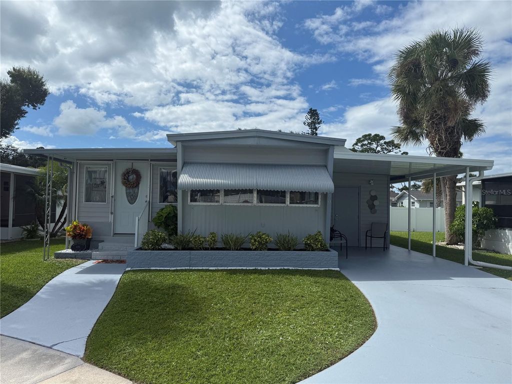 Photo of 6190 Daffodil Road, Venice, FL 34293 (MLS # N6140872)