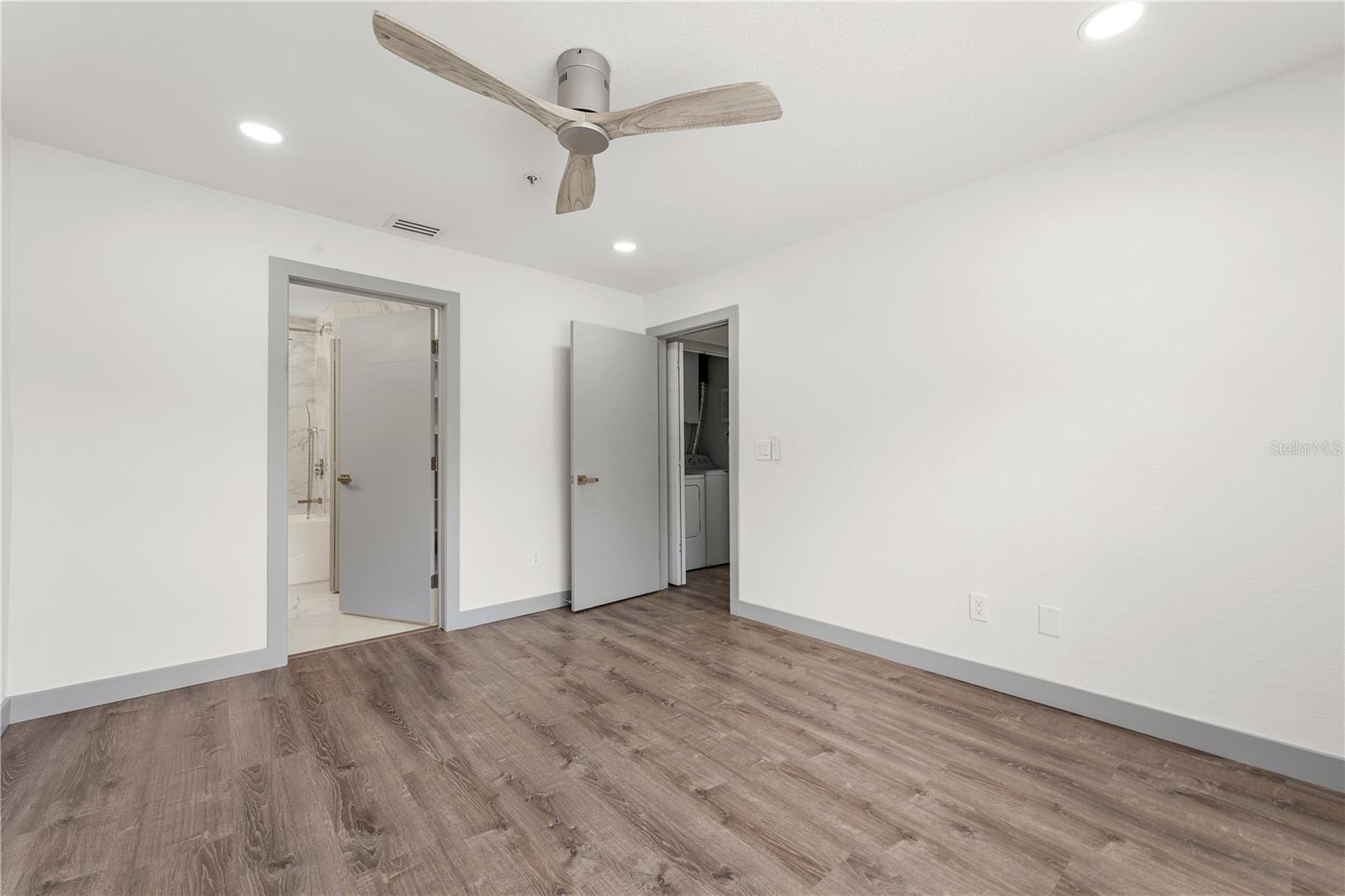 AZUR/METROWEST - Residential