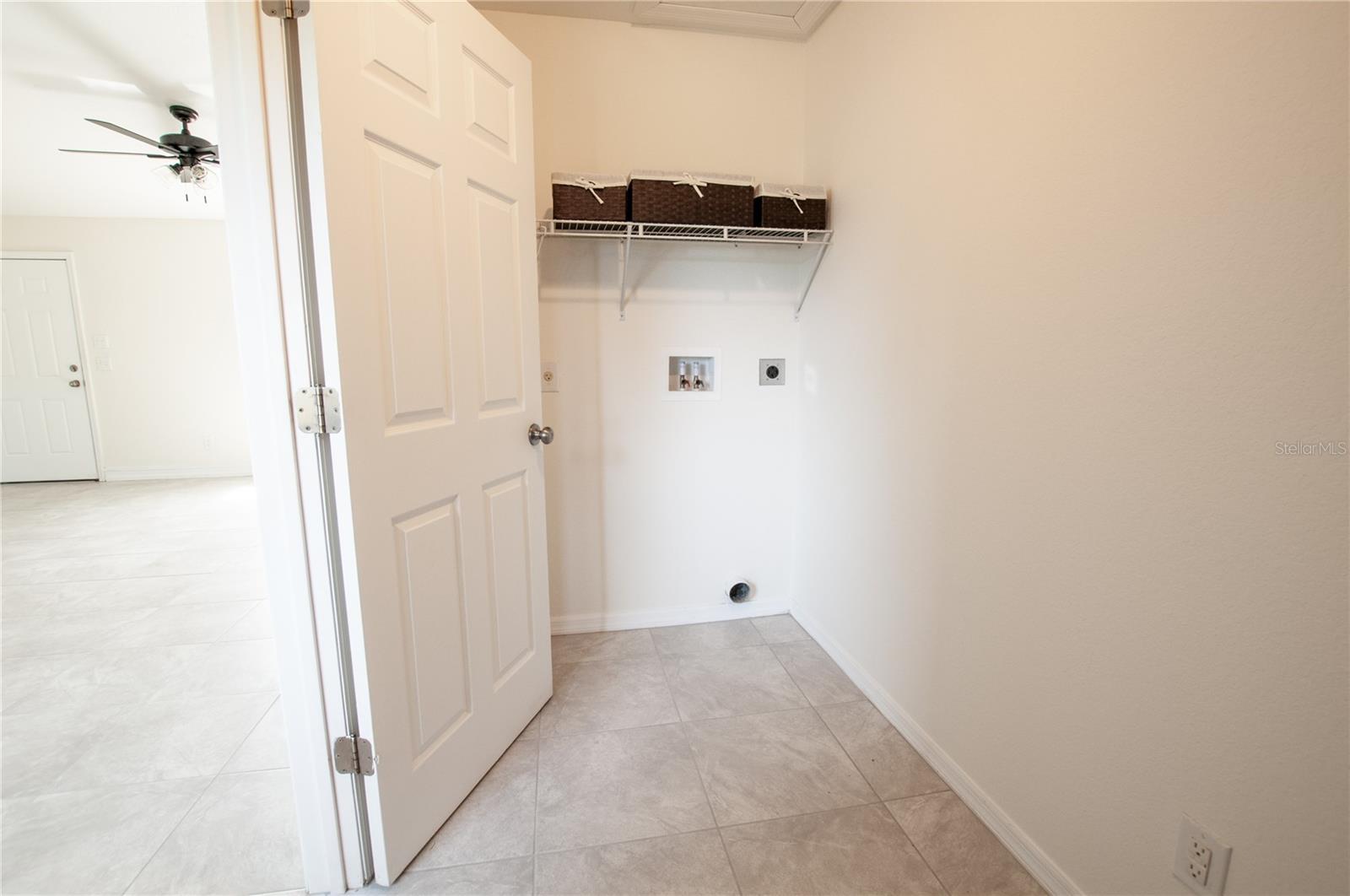 ROYAL HOWARD SUB - Residential