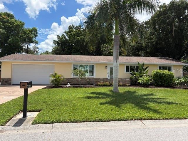 Photo of 2720 Goldenrod Street, Sarasota, FL 34239 (MLS # TB8545219)