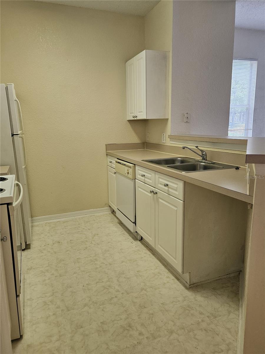 THE ENCLAVE AT RICHMOND PLACE - Residential Lease