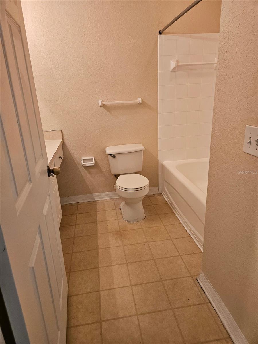 THE ENCLAVE AT RICHMOND PLACE - Residential Lease