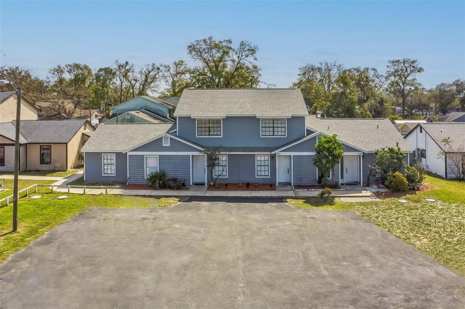 1236 DOVEHILL DRIVE