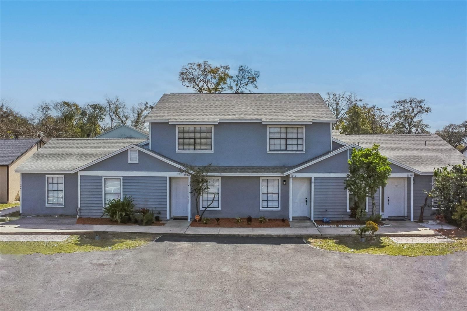 1236 DOVEHILL DRIVE