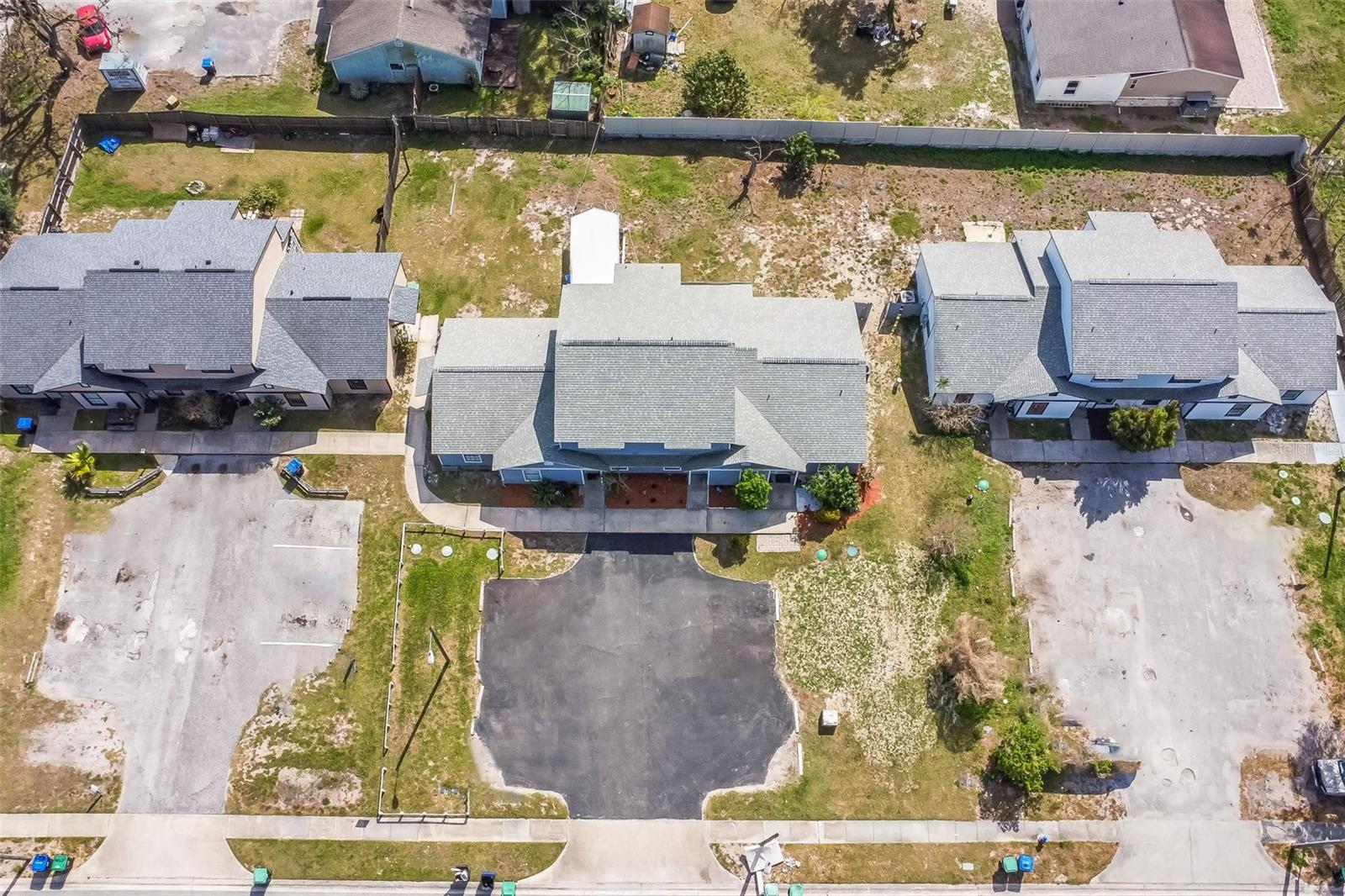 1236 DOVEHILL DRIVE