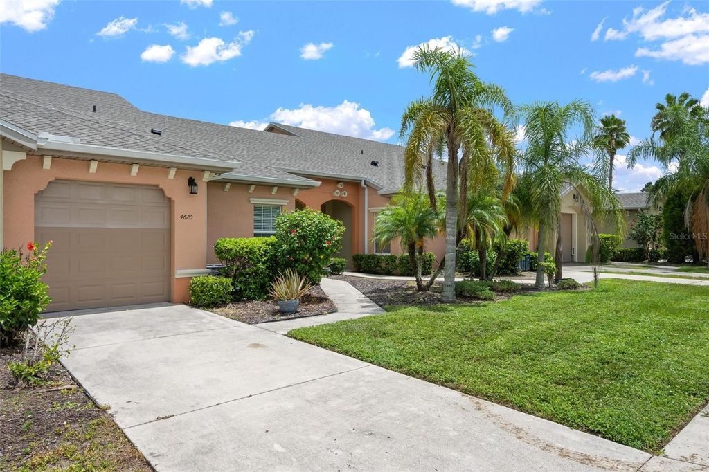 Photo of 4620 1st Avenue E, Palmetto, FL 34221 (MLS # A4661396)