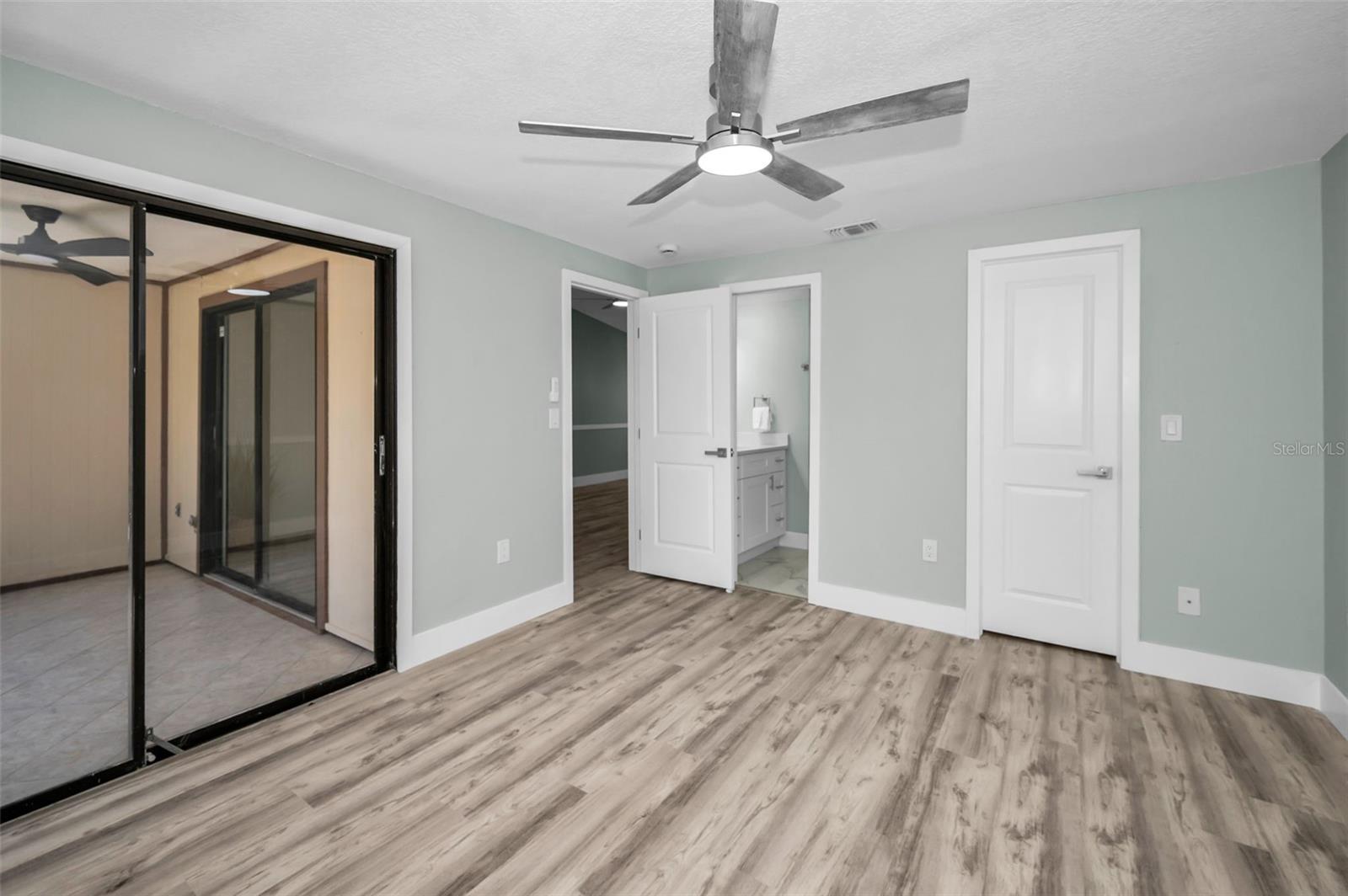 VILLAS OF FOREST LAKES THE - Residential