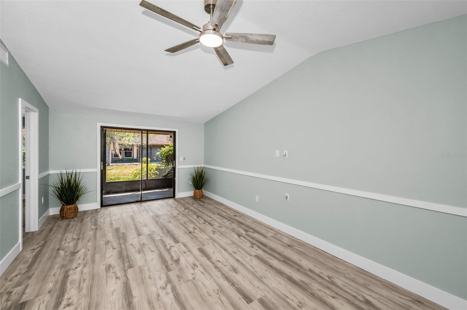 VILLAS OF FOREST LAKES THE - Residential