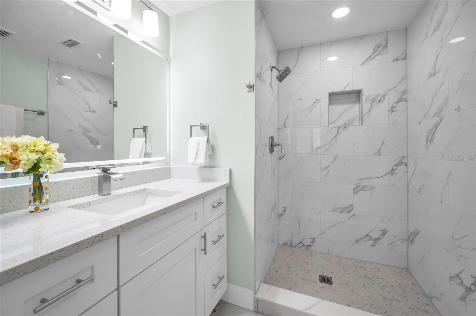 VILLAS OF FOREST LAKES THE - Residential