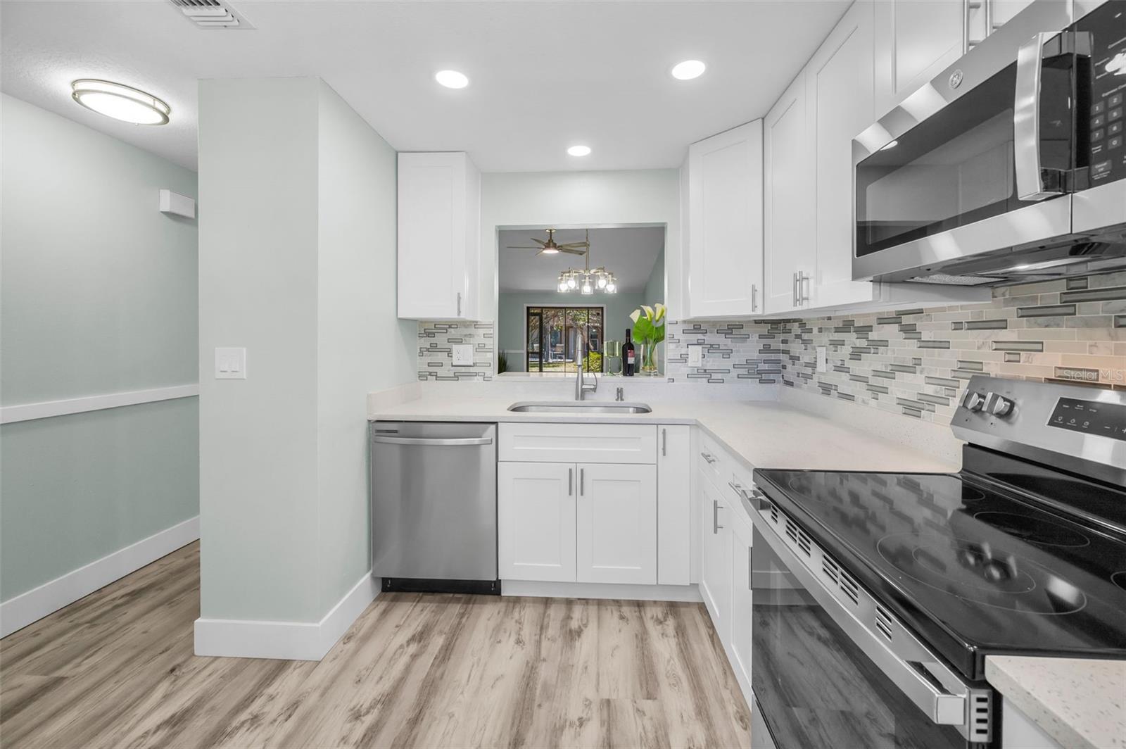 VILLAS OF FOREST LAKES THE - Residential