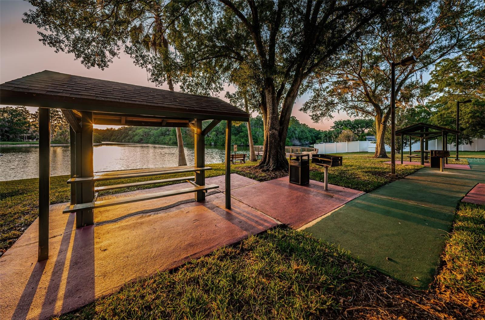 VILLAS OF FOREST LAKES THE - Residential