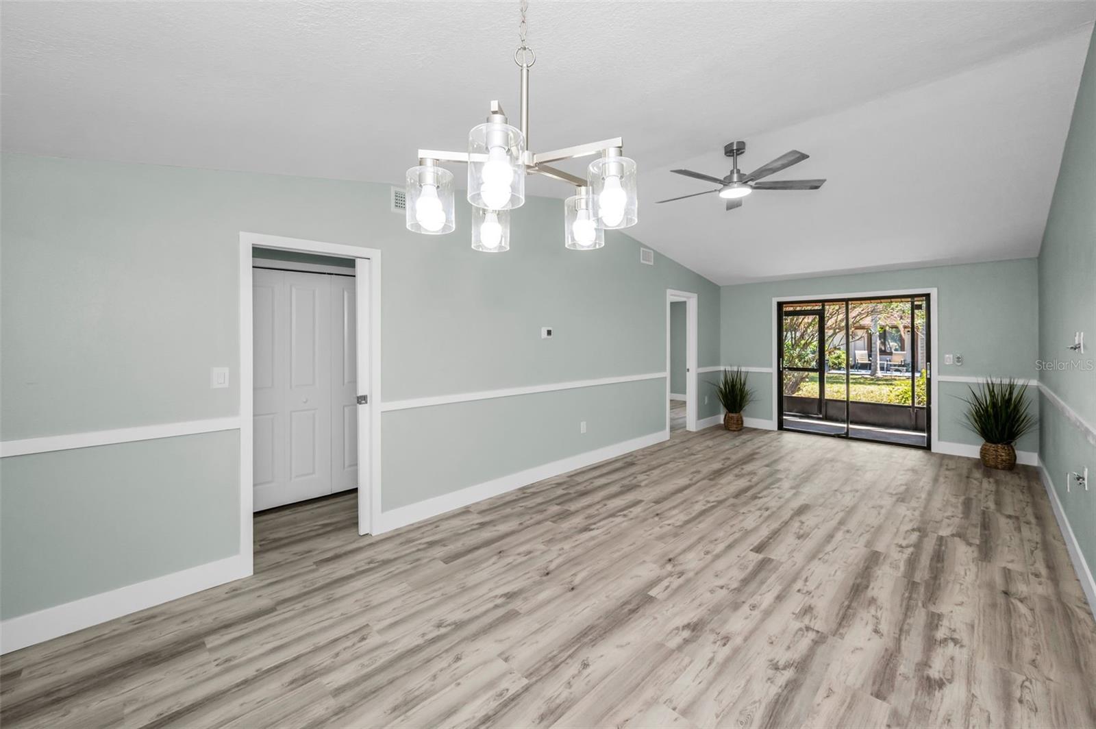 VILLAS OF FOREST LAKES THE - Residential