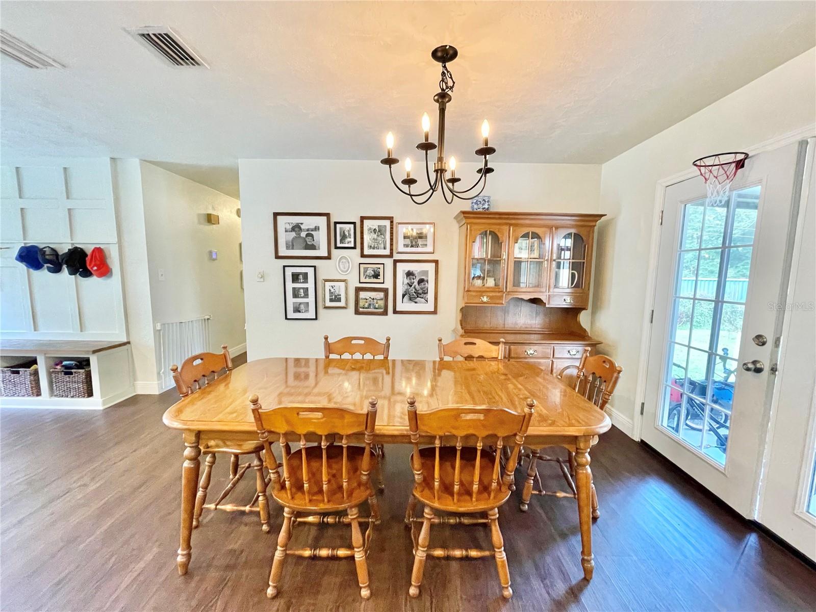 WEST END ESTATES - Residential