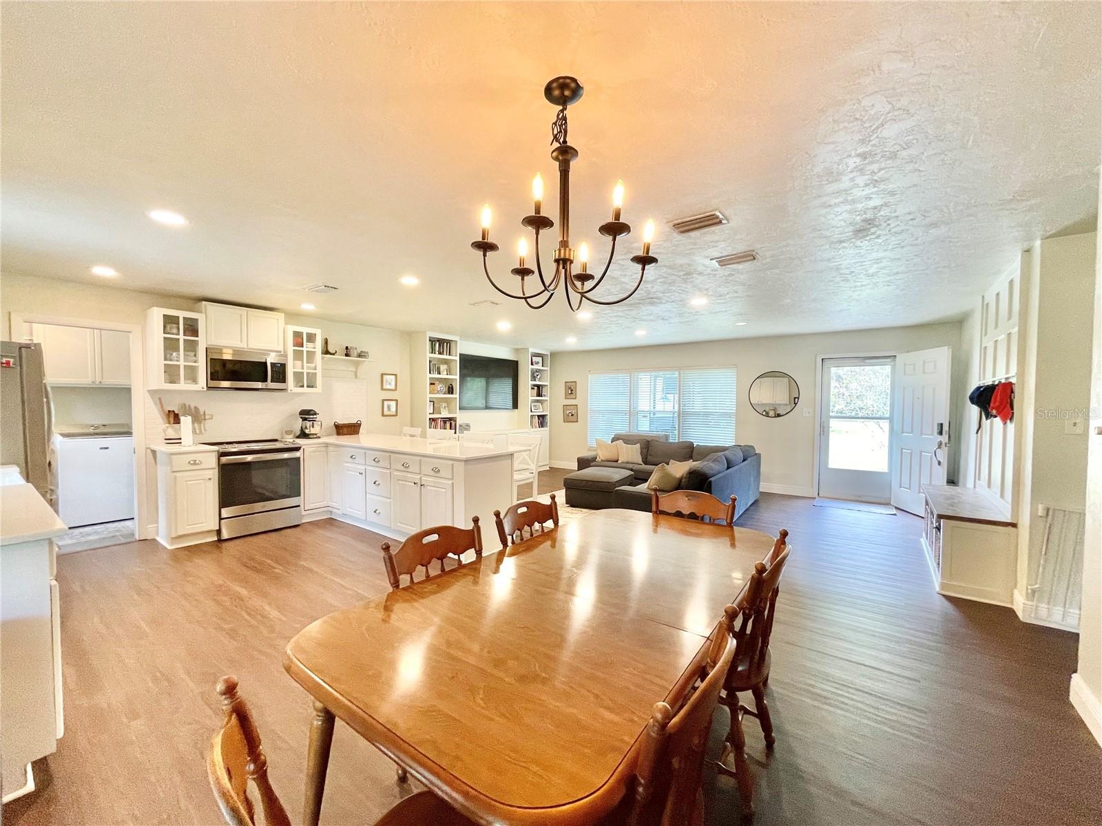 WEST END ESTATES - Residential