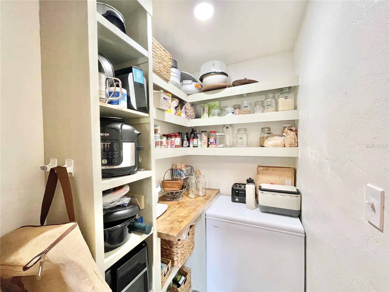 WEST END ESTATES - Residential