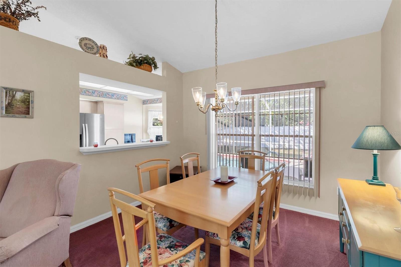 RAIN TREE ROUND - Residential