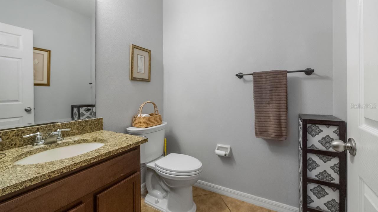 GROVELAND LAGO KATRINA - Residential